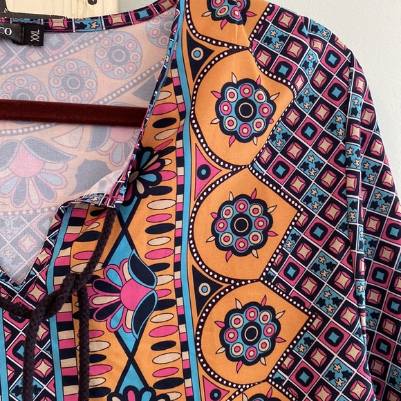 Urban Coco XXL Tunic Style Blouse or Cover Up - Picture 7 of 9